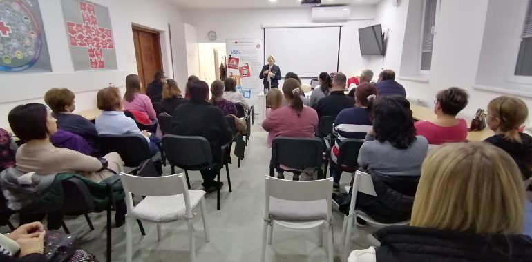 Održan besplatni tečaj prve pomoći za građane